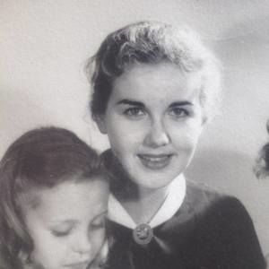 Meet your Posher, Catherine